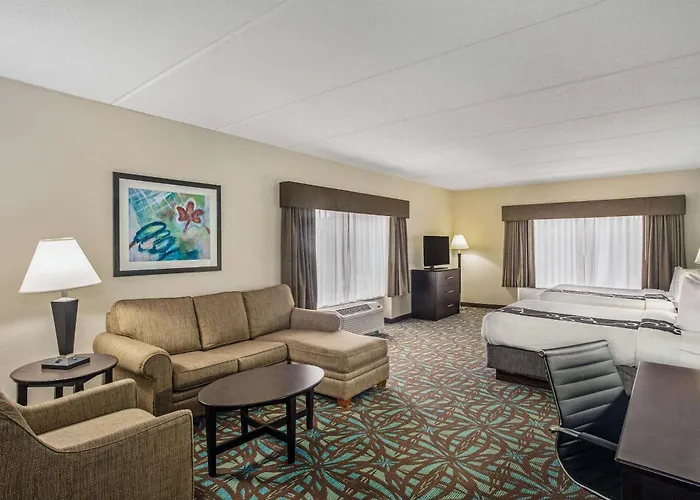 Comfort Inn & Suites Sarasota I75